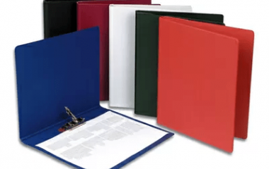 Як правильно вставити файли в папку-швидкозшивач?