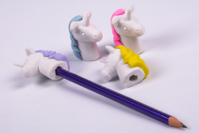 ГУМКА ДЛЯ СТИРАННЯ, ЛАСТИК "ЄДИНОРІГ" - НАСАДКА НА ОЛІВЕЦЬ, 4СМ 8092