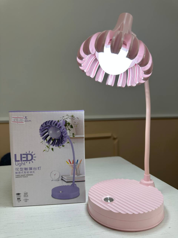 Настільна лампа із сенсором - фото 1