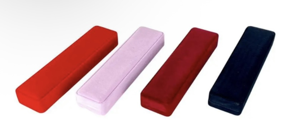 Коробка подарункова оксамитова для прикрас 22 × 5 см - фото 1